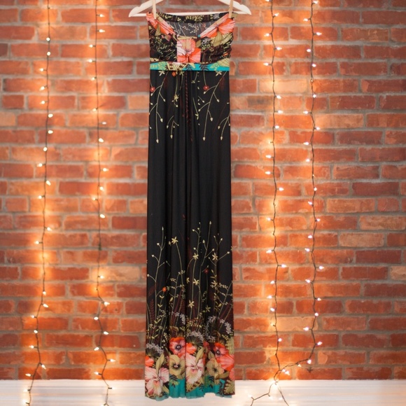 NIGHT BACK LONG DRESS - Picture 2 of 3